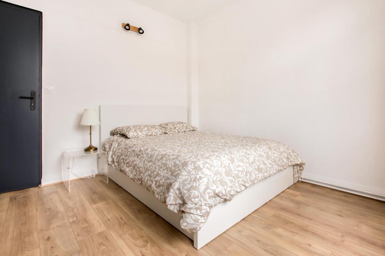 Appartement Croisé Laroche 2 *